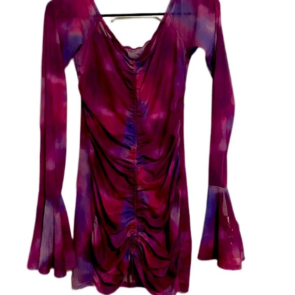 Dress - Picture 3 of 3